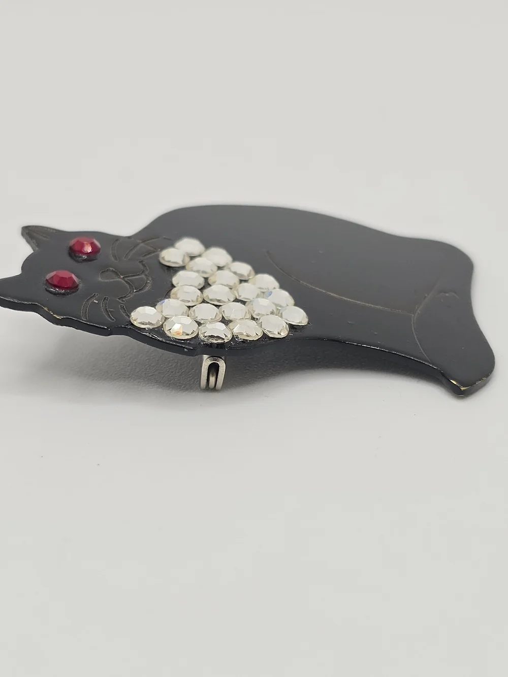 Vintage Black Cat Brooch Rhinestone Collar Red Eyes Solid Brass Kitty 1-7/8